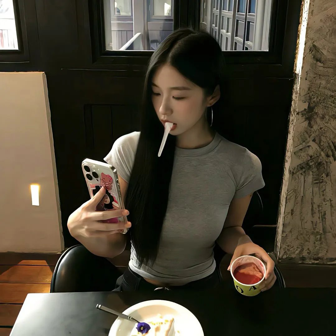 女他